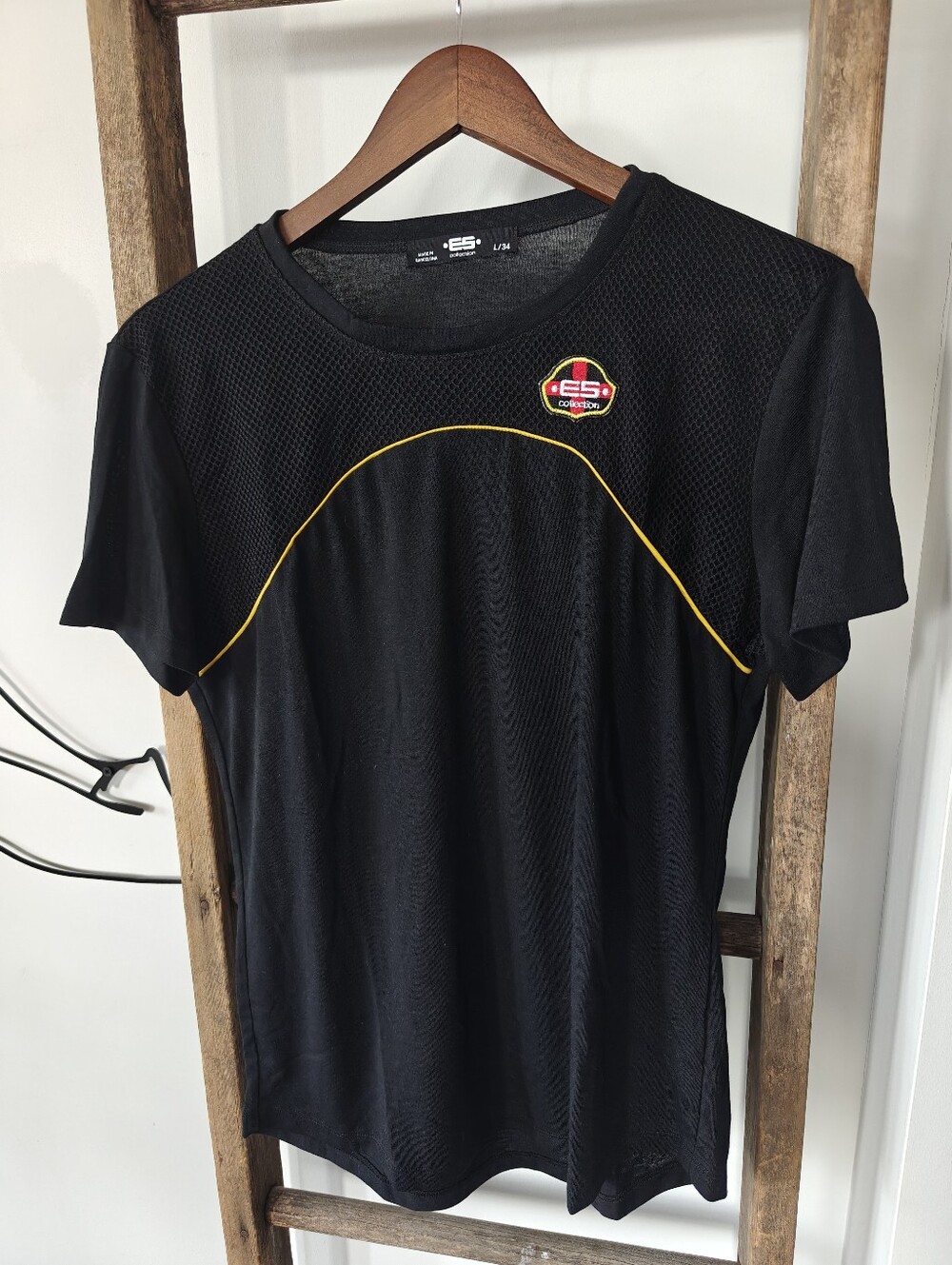 ES Mesh Panel T Shirt L